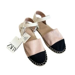 ZARA Jute Beige/ Black Espadrilles Girls Size 34 or 2.5 Closed Toe Sandals NWT!